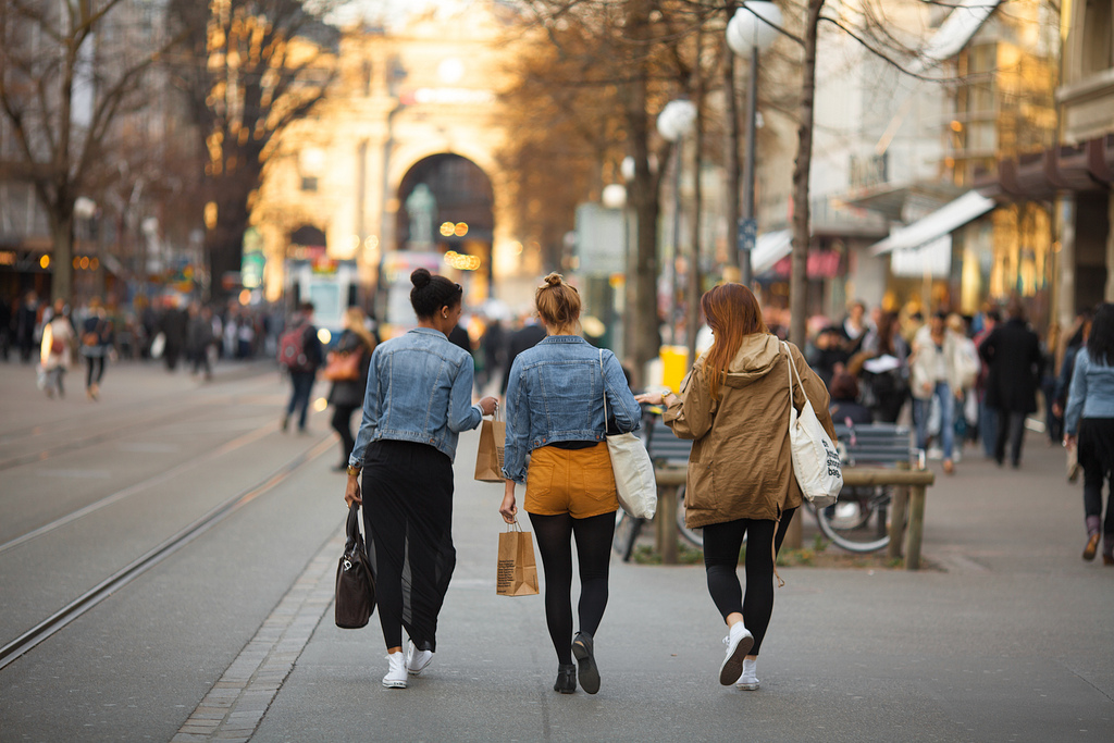 20120322 Three Girls